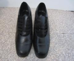 Chaussures noires à talons T 37