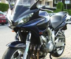 YAMAHA FZ6 S en très bon état