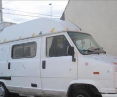 Peugeot J5 aménagé camping-car