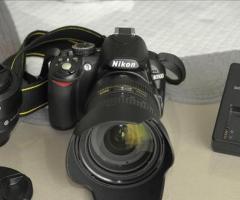 Appareil photo reflex Nikon + 2 Objectifs