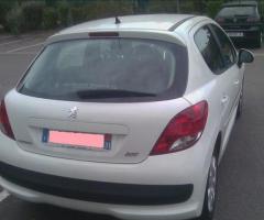 PEUGEOT 207 1.4L HDI 70 BUSINESS - 07/2011 - 68 000 kms