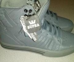 Chaussure SUPRA SKYTOP neuve taille 41