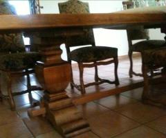 Vaisselier Louix XIV + table monastère + 6 chaises