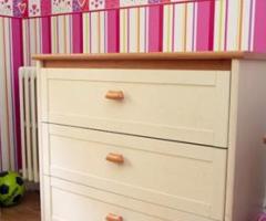 Chambre bébé complete : armoire-lit-commode-meuble mural