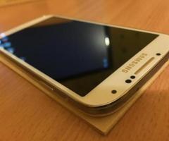 Samsung Galaxy S4 16Go I9505 4G Neuf Débloqué Tout Opérateur