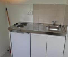 Paris 18e, Studio 25 m2 avec parking, 770€ + 70€ charge