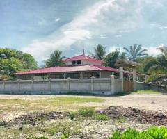 Maison neuve vue sur l'océan