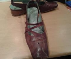 A vendre chaussure 39 ciao ragazzi brunes