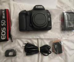 CANON EOS 5D MARK III