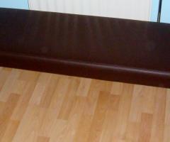 Banc de lit Revor de 3 à 4 places en simili-cuir brun foncé