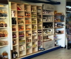 Local commerce 60 m2 boutique prox Manosque Sisteron