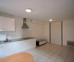 Location studio 43 m² meublé -  Saint-Michel