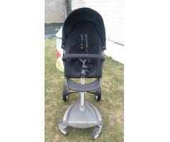 POUSSETTE et COSY STOKKE XPLORY