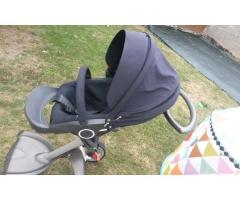 POUSSETTE et COSY STOKKE XPLORY