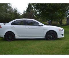 Lancer 2009 comme neuve