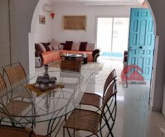 LOCATION SAISONNIÈRE D UNE VILLA AVEC PISCINE A HOUMT SOUK DJERBA