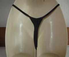 String noir T 42