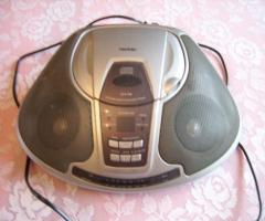 ancienne radio TRONIC AM:FM