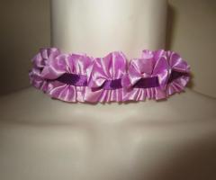 Collier ras cou rose et violet