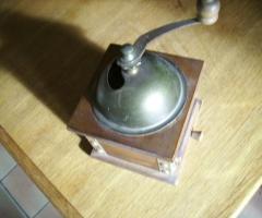 ancien moulin à café