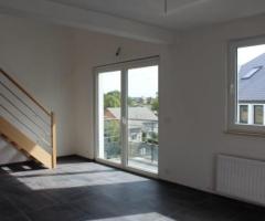 BERTRIX: Duplex neuf,3ch,127m²,balcon,ascenseur,parking intér.,.. à vendre-te koop